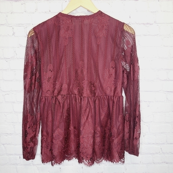 Taylor & Sage Lace Boho Top - Picture 10 of 10